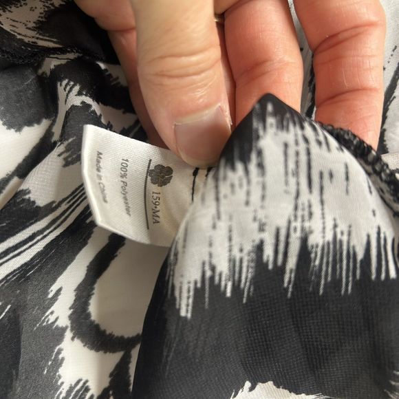 159 MA Women’s M Polyester Light Weight Sheer Tunic Boho Black White - Picture 6 of 7